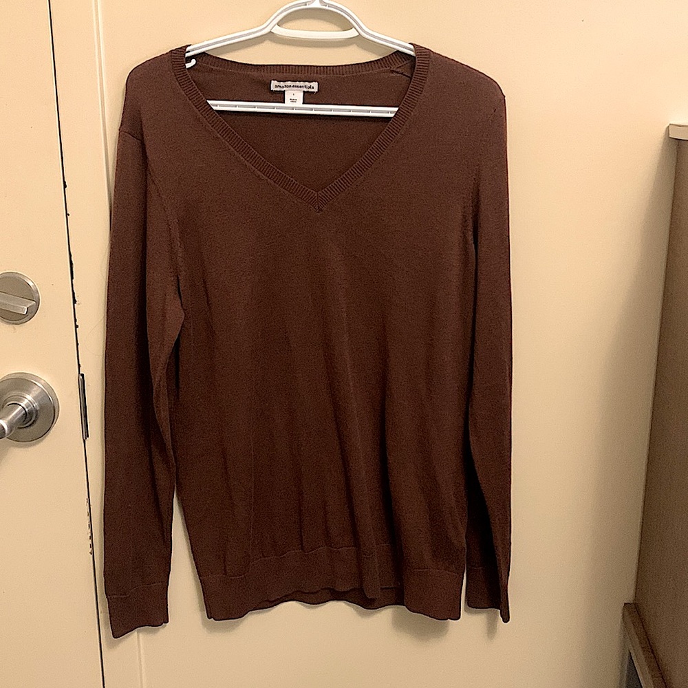 Brown Casual sweater
